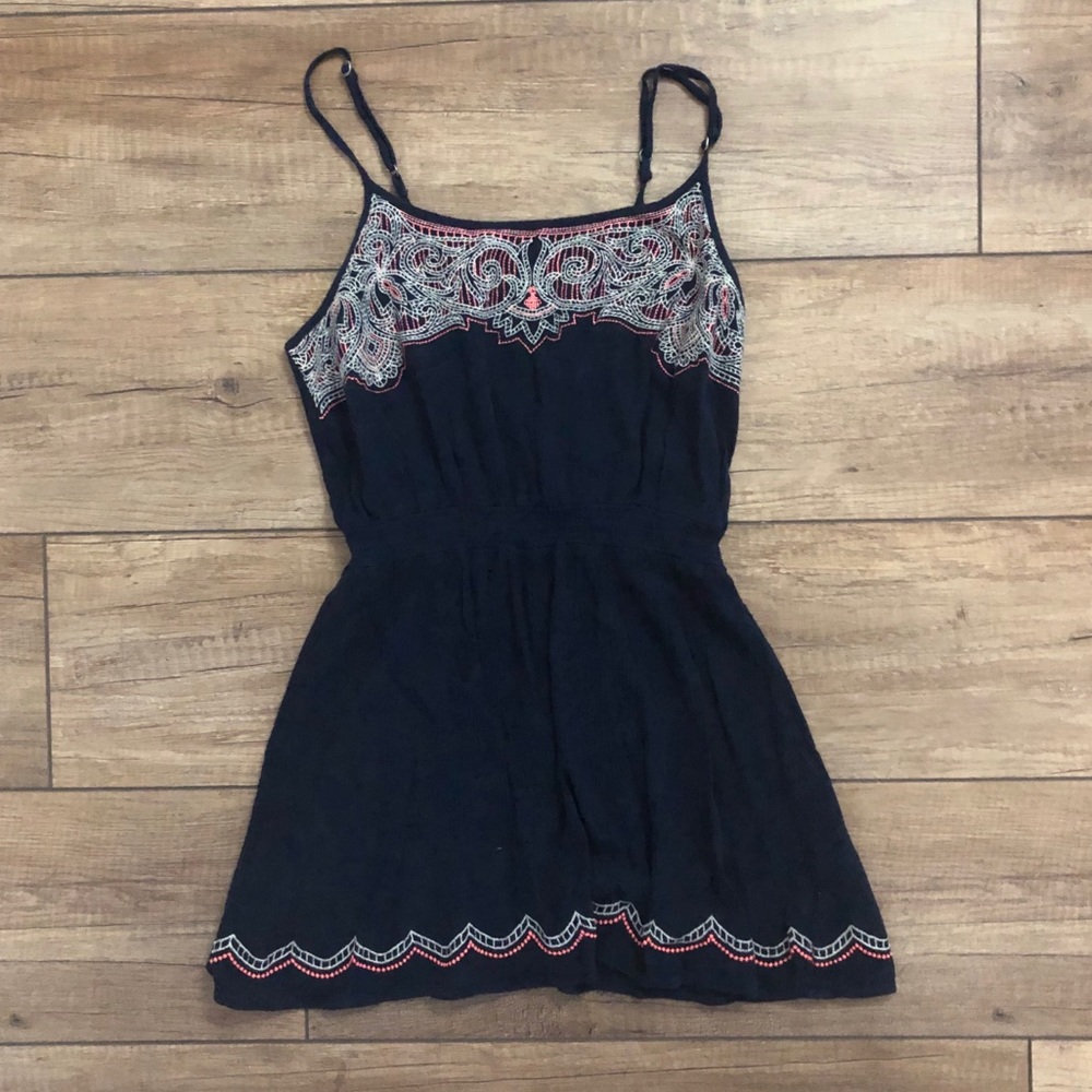 Aero navy and coral tank top